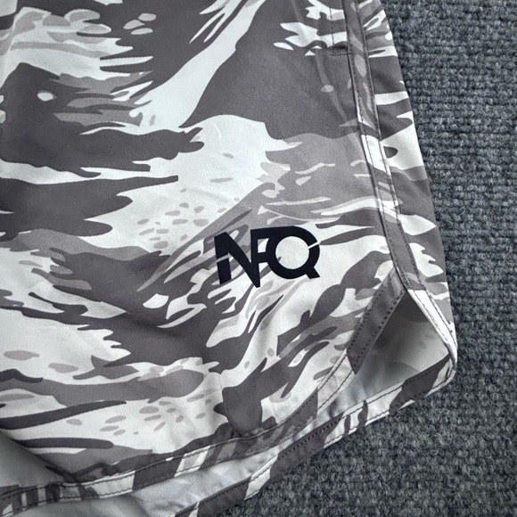 NFQ Grey and White Camouflage Women’s Running Athletic Shorts Size M - Picture 3 of 7